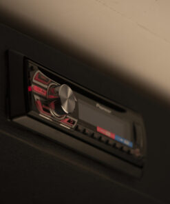 PANEL DE SONIDO BT, USB, AUX. + PARLANTES